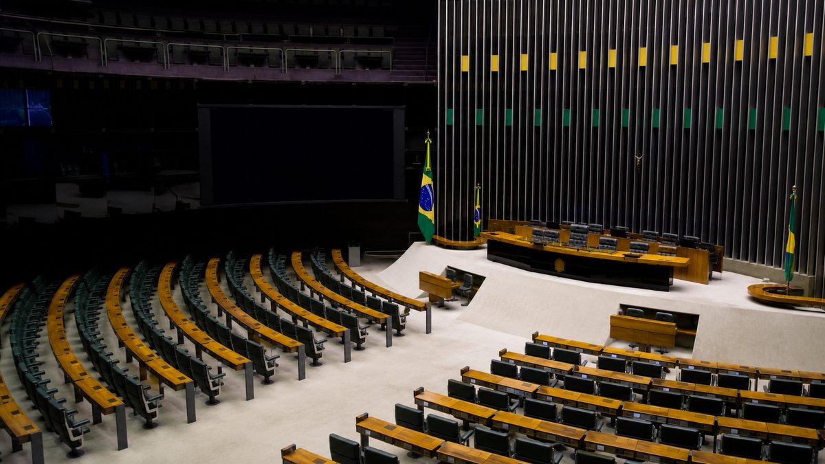 Plenário do Senado Federal — votação da PEC do fim da escala 6x1