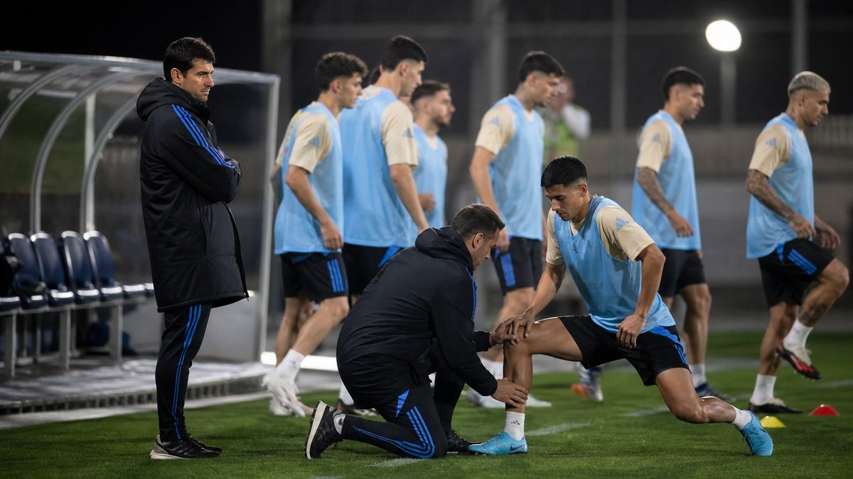 Argentina liga alerta antes da Copa: Scaloni admite risco de novos cortes