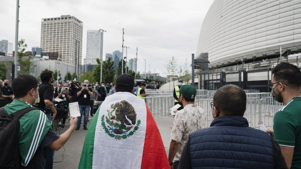 Copa expõe desgaste da FIFA com Trump, ingressos caros e imigração nos EUA